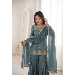 Ensemble Sharara Palazzo pour femme avec broderie, travail de sequins et travail de diamants Zarkan, tenue traditionnelle pour mariage et fête - Product Image 6