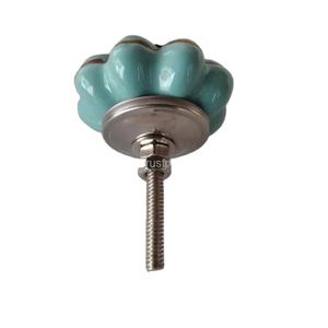 Perilla de Puerta de Resina de Alta Calidad con Diseño Bonito y Estilo Único para Cocina y Muebles de Cajones, Artesanía de Resina de la India - Product Image 1