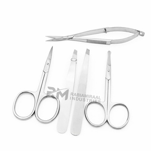 Pinzas de cejas ligeras de acero inoxidable con punta inclinada, producto de primera categoría RMI, juego de pinzas y tijeras para cejas plateadas - Product Image 1