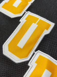 Camiseta de Hockey sobre Hielo Personalizada para Hombre, Negra y Dorada, Cuello en V, Manga Larga, Uniforme de Equipo en Blanco, Nombre y Número Sublimados, Camiseta de la Liga de Cerveza - Product Image 2