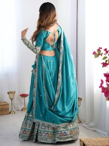 ชุดเดรส Anarkali ปักลายสีเขียวอมฟ้า ชุดปากีสถาน แขนยาว ชุดเลเฮนกา สำหรับงานเลี้ยง งานแต่งงาน - Product Image 2
