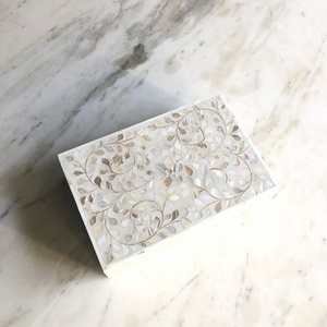 Boîte de rangement pour bijoux personnalisable avec incrustation de nacre exquise, en matériaux MDF/bois, forme personnalisée, service OEM, options de logo - Product Image 4
