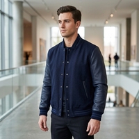 Blouson Bomber Homme Bleu Marine Hiver Col Montant Style Letterman avec Logo Brodé Personnalisé sur le Devant, Respirant et Séchage Rapide en Polyester/Coton