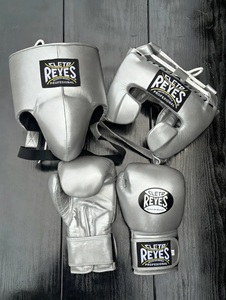 Guantes de Boxeo de Cuero Premium de Alta Calidad Estilo Mexicano Personalizados con Cierre de Gancho y Bucle, Protector de Mejillas, Protector de Cabeza, Protector Inguinal, Kit Antideslizante - Product Image 4