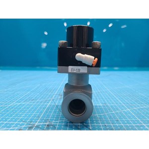 VERIFLO CVNL-K1-NCZZ-F12 ยูเอชพี เช็ควาล์ว ใช้แล้วตามสภาพเดิม อะไหล่อุปกรณ์เซมิคอนดักเตอร์ยี่ห้อเลกาซี - Product Image 5