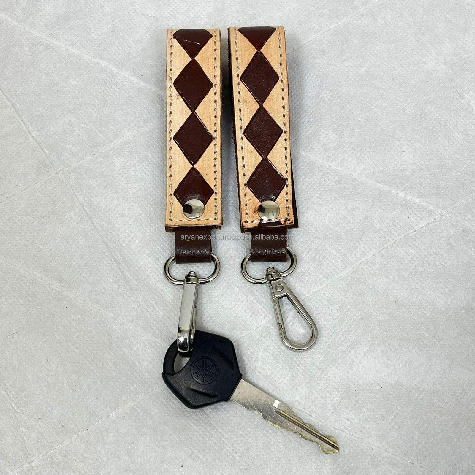 À carreaux beige et marron