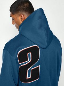 Sweat-shirts à capuche surdimensionnés de luxe avec broderie de logo personnalisé OEM, épaules tombantes, épaisseur 500 GSM, patchs personnalisés, 100% coton molletonné pour hommes - Product Image 5