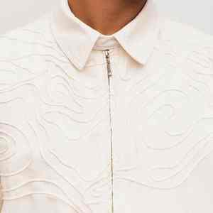 แจ็คเก็ตยีนส์แฟชั่นสตรีทแวร์แบบใหม่ล่าสุด ดีไซน์วินเทจสั่งทำพิเศษ ปักลายสวยงาม สวมใส่สบาย กันน้ำ ซิปปิด สำหรับฤดูหนาว - Product Image 5