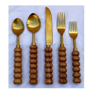 Juego de cubiertos al por mayor de fábrica con mango de resina burbujeante, cubertería chapada en oro PVD, juego de vajilla, cuchara, tenedor y cuchillo para postre - Product Image 4
