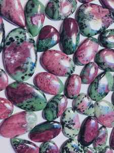 Cabujón de zoisita de rubí suelto a granel de la mejor calidad, piedra preciosa curativa de cristal Natural para fabricación de joyas, lote de zoisita de rubí hecho a mano - Product Image 2