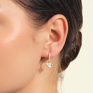 Pendientes de Aro Colgantes de Oro Amarillo de 10K con Diamante Cultivado en Laboratorio Certificado IGI, Corte Asscher, Estilo Minimalista de Lujo, Joyería Fina para Fiesta - Product Image 4