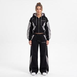 Conjunto de chándal corto para mujer en negro y gris con sudadera con cremallera, pantalones de chándal de pierna ancha, estilo colorblock, ropa urbana, venta al por mayor personalizada - Product Image 1
