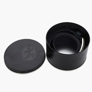 Boîte ronde noire en métal avec couvercle pour le rangement des ceintures, conteneur en métal de couleur unie - Product Image 1