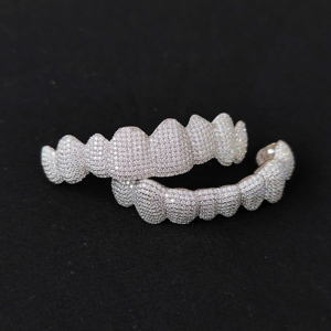 Grillz dentaire unisexe en argent 925 avec moissanite VVS taille brillant rond, entièrement serti, bijoux de corps Hip Hop pour occasions festives - Product Image 3