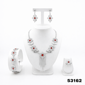 MOLL JEWELLERS – Nouvelle collection : Élégante bague en laiton plaqué or avec zircon naturel certifié par un tiers, design feuille, style corde, solide et tendance, idéale pour les mariages. - Product Image 6