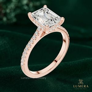 Anillo de Compromiso de Lujo con Diamante Cultivado en Laboratorio con Corte Esmeralda, Oro Rosa, Halo Oculto, Estilo Catedral, Certificado IGI, Anillos para Mujer - Product Image 3