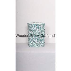 Poubelle décorative ouverte faite à la main en carton PP imprimé au bloc, avec enveloppe en tissu 100 % coton. - Product Image 6