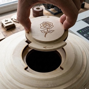 Urne funéraire de haute qualité pour adultes, artisanale, pour cendres commémoratives, urne souvenir, urne hommage. - Product Image 2