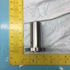 AMAT 0021-06921 Hub, Lid Hoist 250 Endura E, 163046 - Équipements et pièces semi-conductrices d'occasion fiables à l'échelle mondiale chez - Product Image 1