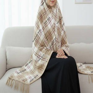 2026 High Quality Solid Color Women Muslim Shawls Modal Hijabs With <b>Matching</b> Undercap Cotton Modal Scarf Hijab Shawl - Product Image 2