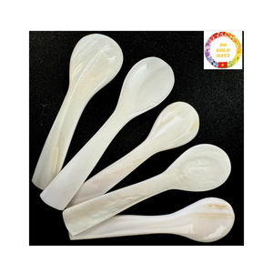 Cuchara Minimalista de Concha de Nácar Natural de Vietnam para Café, Postre y Caviar - Product Image 2