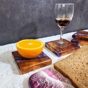 Posavasos Decorativo de Madera y Resina, Diámetro Personalizable, Diseño para Colocar Bebidas Diariamente, Trabajo, Estudio, Relajación - Product Image 3