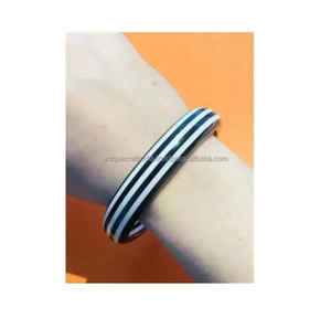 Bracelets de mode en résine de qualité supérieure pour femmes accessoires élégants sophistiqués-bijoux en gros à la mode - Product Image 3