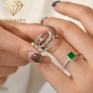 Ensemble de bagues empilables pour femme, en platine, avec émeraude vert vif zambien couleur Wharton, diamant en dentelle et pierres fines, style INS, design antique et imposant - Product Image 3