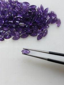Amatista Púrpura Natural de 7x3.5MM, Corte Marquesa, Gema Suelta de la Mejor Calidad para Joyería - Product Image 4