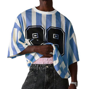 T-shirt graphique surdimensionné en maille rayée Y2K, inspiré du streetwear, du football rétro, du hip-hop, maillot de football américain personnalisé - Product Image 6