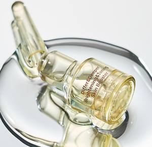 Differndeeper - Potenciador de Luminosidad para la Piel, 2 ml x 5 Unidades por Caja, Blanqueador, Antiarrugas, Ampolla con Idebenona y Bakuchiol, Sérum, Cosmética Coreana - Product Image 2