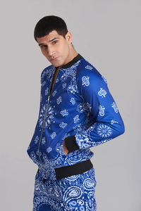Conjunto Deportivo de Lujo Ecológico 2 en 1 para Hombre, con Capucha, de Poliéster, con Estampado Paisley y Animal/Puntos, Cierre con Cordón Ajustable - Product Image 4
