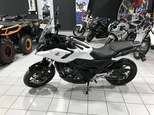 Oferta de Marca Líder: Motocicleta de Aventura Honda NC750X DCT 2026 - Product Image 2