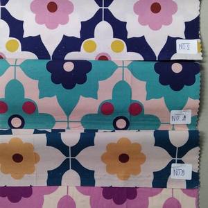 ผ้าพิมพ์ลายดอกไม้ดิจิทัลคุณภาพสูง สวยงาม สีสันสดใส บนผ้าฝ้ายทอ กว้าง 58 นิ้ว พร้อมจัดส่งทันที - Product Image 4