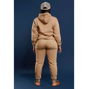 Survêtements tendance à col rond personnalisés en vert pour hommes et femmes, en tissu French Terry, vêtements de sport unisexes, survêtement pour femmes - Product Image 2