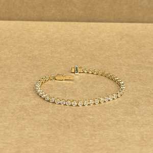 Pulsera de 14 Quilates con Piedra Natural, Elegante Joyería de Diamantes Cultivados en Laboratorio para Mujer, Regalo Perfecto, Diseño de Lujo - Product Image 1