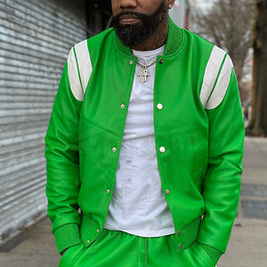 Conjunto de Dos Piezas para Hombre, Chaqueta Negra con Parches de Cuero Sintético y Pedrería, Pantalones Acampanados, Estilo Urbano - Product Image 3