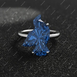 Anillo de Sello Personalizado de Plata 925 con Gema Azul Tallada en Forma de Pájaro, Anillo Original de Sello para Hombre con Zafiro Azul y Moissanita Tallado en Forma de Paloma - Product Image 2