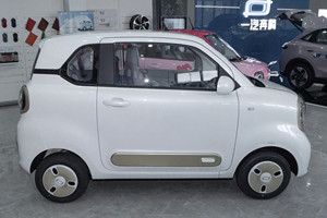 <span class=keywords><strong>Mini</strong></span> voiture Bestune Xiaoma d'occasion expédiée de Chine vers les pays du Golfe - Product Image 6