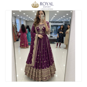 Fabricante indio que vende un hermoso y tradicional traje Anarkali de georgette pesado con bordados y pantalón de microalgodón. - Product Image 2