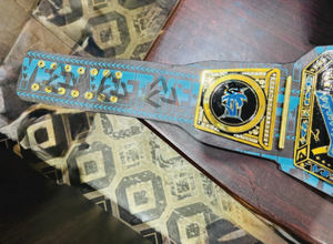 Cinturón de Campeonato de Lucha Libre Personalizado W-W-E YEET, 2 mm - Placas de Metal Chapadas en Oro y Correa de Cuero - Product Image 6