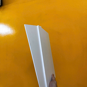 แผ่นโฟมพีวีซีสีขาว หนา 1/4 นิ้ว ขนาด 18" x 24" – สำหรับพิมพ์ดิจิทัลแบบ Direct-to-Substrate และแผ่นไวนิลสำหรับติดตัวอักษร (แพ็ค 4 ชิ้น) - Product Image 3
