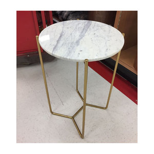 Table d'appoint moderne avec plateau en marbre, structure en métal doré et étagère de rangement, nouveau design pour la décoration du salon - Product Image 2