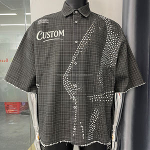 Camiseta Corta Deportiva de Estilo Urbano con Dobladillo Cóncavo, Personalizada, de Alta Calidad, Tejida en Poliéster/Algodón, Corte Regular, 220 GSM, Ecológica - Product Image 4