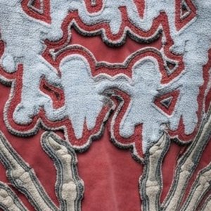 Sweat-shirt à capuche surdimensionné pour homme, personnalisé, de haute qualité, le plus vendu, avec application rouge mains squelette imprimées au dos, style streetwear, pour l'automne - Product Image 6