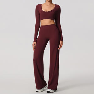 Conjuntos de Ropa Deportiva de Yoga Transpirable de Secado Rápido: Tops Cortos Sin Espalda de Manga Larga y Pantalones de Yoga Acampanados Color Durazno para Correr y Fitness - Product Image 5