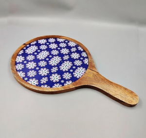 Bandeja Redonda de Madera Hecha a Mano para Servir Pan Plano, Tabla para Cortar Pizza, Bandeja de Presentación para Queso y Aperitivos, Decorativa - Product Image 3