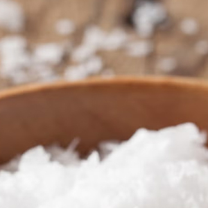 Sel de mer blanc naturel grossier pour la cuisine, l'assaisonnement alimentaire et les applications culinaires - Product Image 6