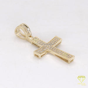 Pendentif Croix en Or Premium avec Diamant Cultivé en Laboratoire, Design de Collier de Bijoux Hip Hop Urbain - Product Image 3