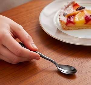 Ensemble de couverts modernes en métal avec finition miroir haute brillance, compatibles lave-vaisselle, ustensiles de camping, cuillère, fourchette, couteau pour la cuisine - Product Image 6